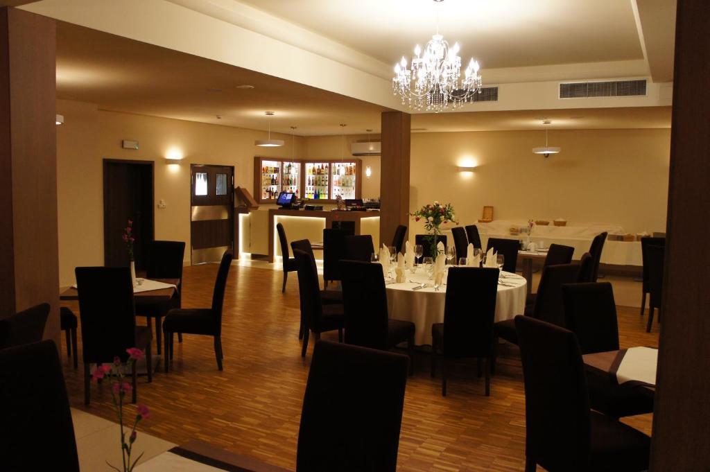 Hotel Camelot Szczawno-Zdroj Εξωτερικό φωτογραφία