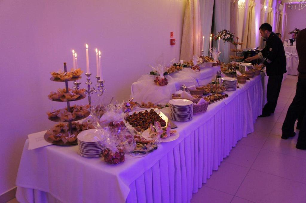 Hotel Camelot Szczawno-Zdroj Εξωτερικό φωτογραφία