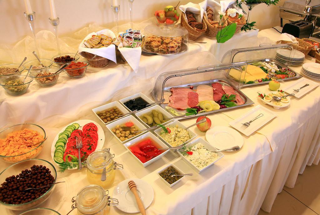 Hotel Camelot Szczawno-Zdroj Εξωτερικό φωτογραφία