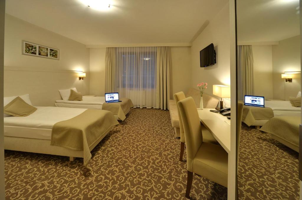 Hotel Camelot Szczawno-Zdroj Εξωτερικό φωτογραφία