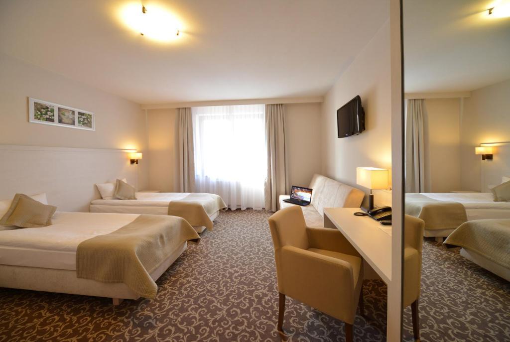 Hotel Camelot Szczawno-Zdroj Δωμάτιο φωτογραφία